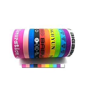 2019 Popular fashion personalized silicone rubber bracelets for gifts