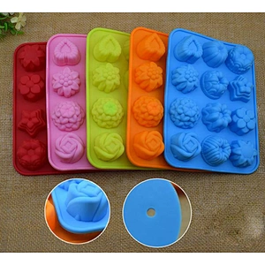 Flower Shaped Silicone Mold For Making Ice Cream Jelly Pudding Dessert