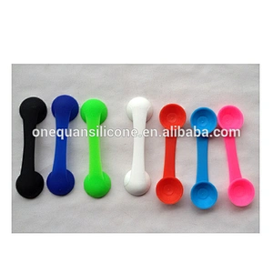 2015 free sample novelty mobile phone wall holder,mobile phone holder