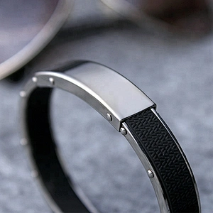 Custom Engraving Black Stainless Steel Therapy Health Emergency Medical Alert ID Bracelets