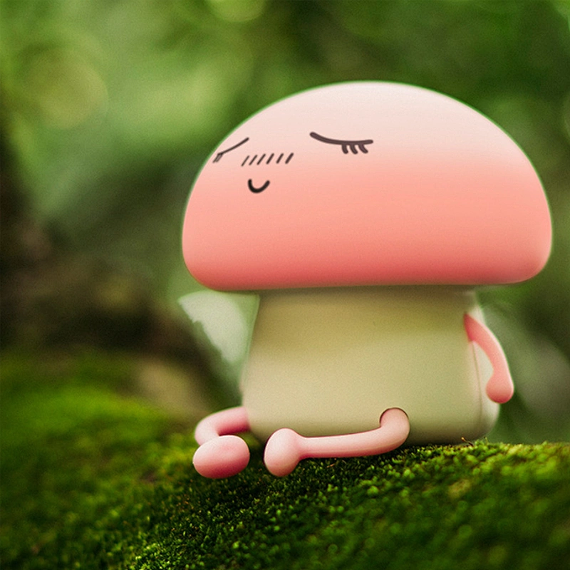 Novelty Silicon Emoji Mushroom Led Touch Nightlight Battery Sensitive Cute Desk Room Lamp for Baby