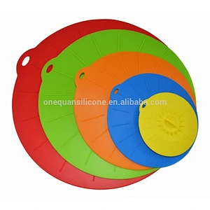 2020 hot sale FDA standard customized color silicone mug cover easy clean and use