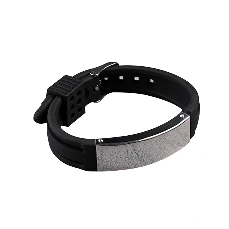 New Trending Young Mens Accessories Adjustable Custom Logo Titanium Steel Silicone Bracelet