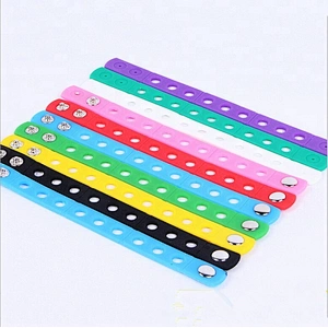 Customized Oem Silicone Wristband Charming Soft Pvc Colorful Button
