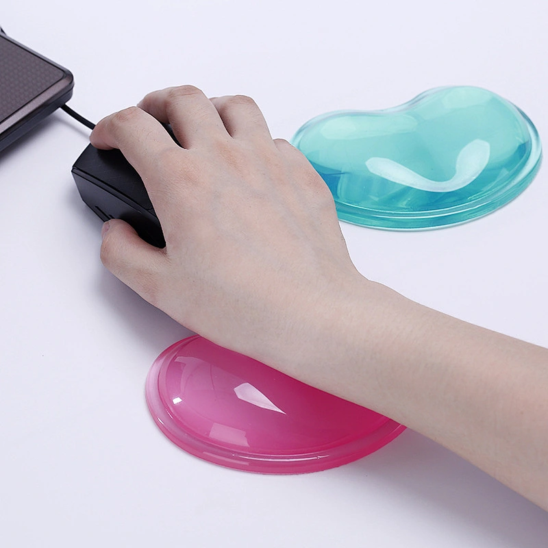 Wholesale Heart-Shaped Silicone Gel Wrist Rest Translucence Mouse Pad