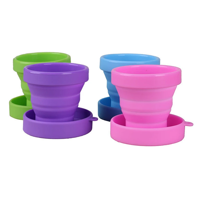 BPA-Free Silicone Travel Mug with Leak-Proof Lid for Hot and Iced Coffee