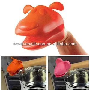 Custom bbq cut resistant silicone microwave oven use silicone hand gloves