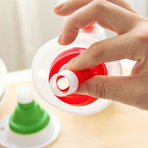 Wholesale Mini Silicone Hopper Food Grade Collapsible Oil Funnel