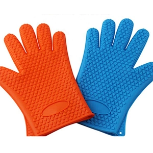 hot sale cute design kitchen silicone glove oven glove latex glove to protect your hands