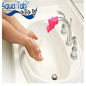 Innovative new product silicone water tap faucet extender