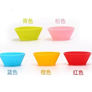 Customized Colorful funny silicone mini cake mouldcake mould
