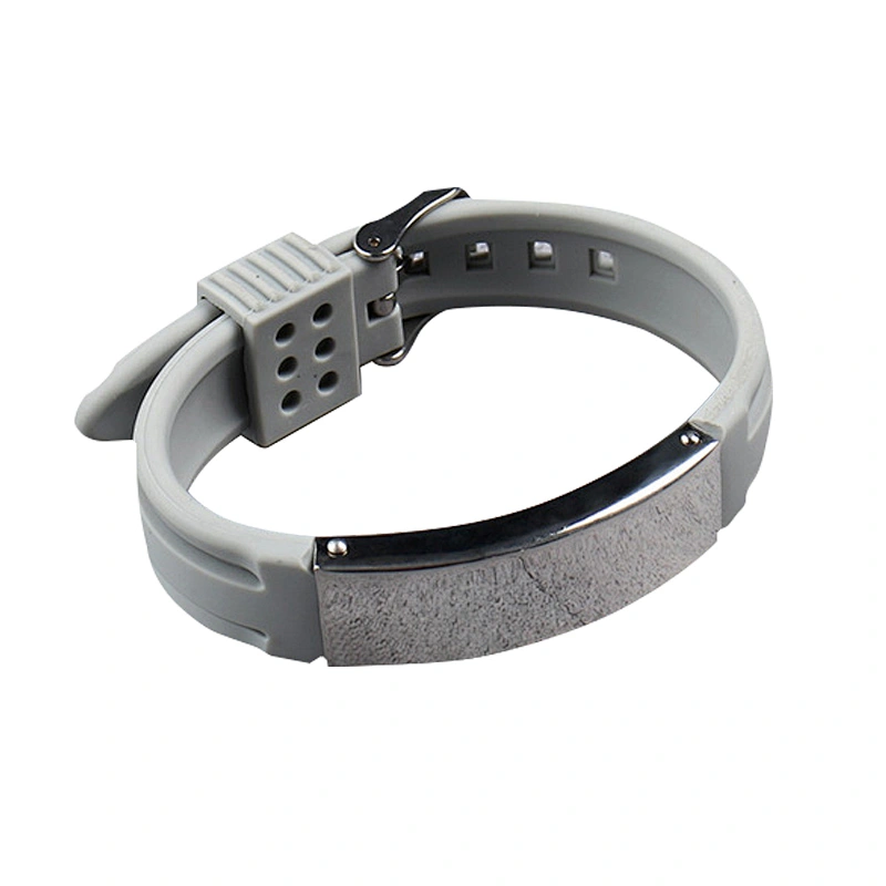 New Trending Young Mens Accessories Adjustable Custom Logo Titanium Steel Silicone Bracelet