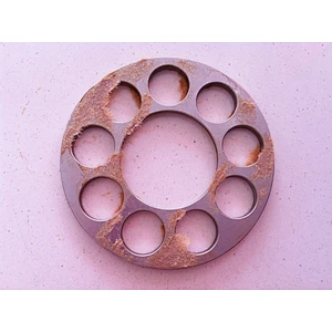 Belparts High Quality HPV55 Excavator hydraulic parts retainer plate PC200 set plate PC220-3