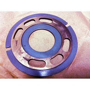 Belparts excavator high quality hydraulic part ZX200 ZX230 E320C/D M5X130 valve plate swing motor part M5X130 valve plate