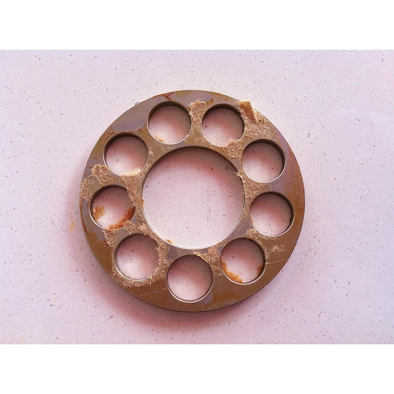 Belparts High Quality HPV55 Excavator hydraulic parts retainer plate PC200 set plate PC220-3