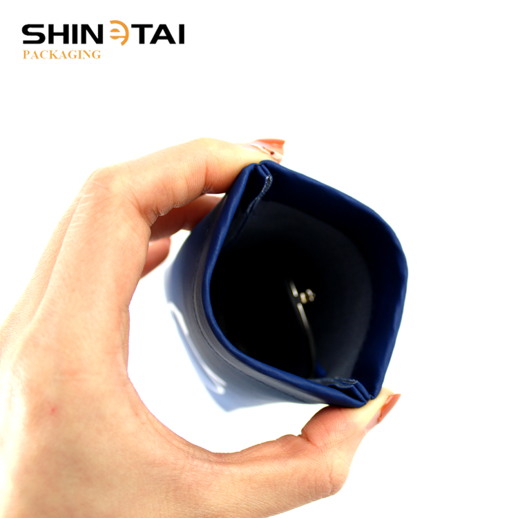 Design Glasses Pouch