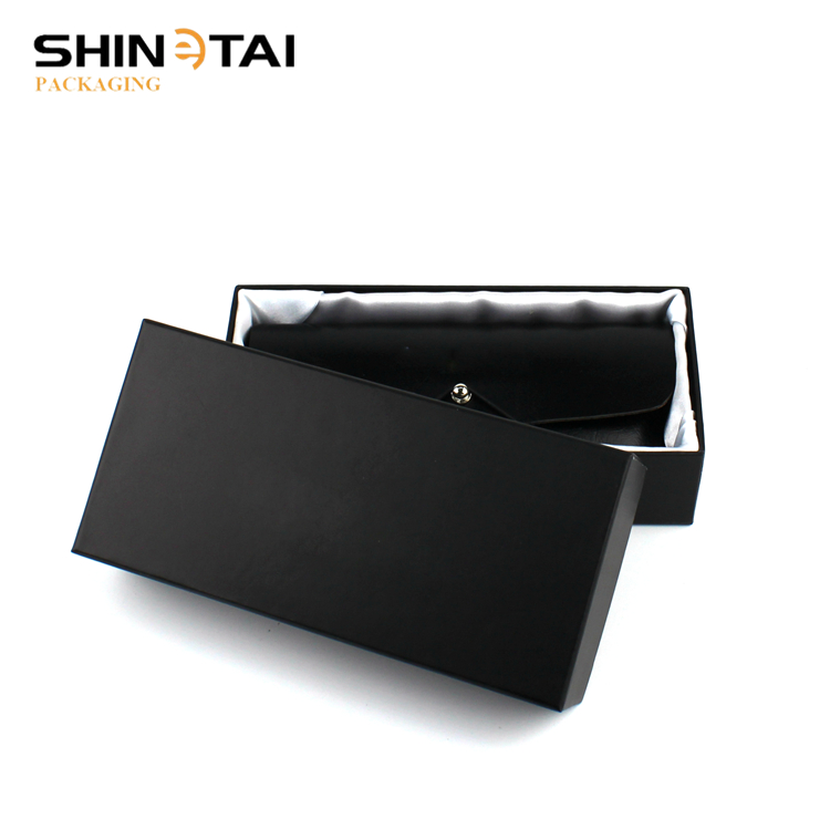 cardboard box gift packaging