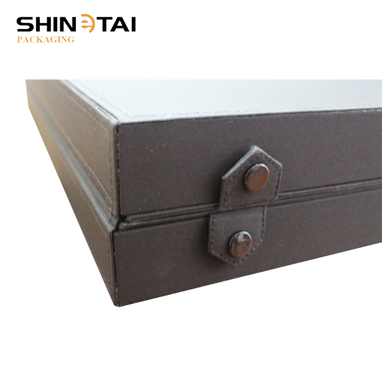 display suitcase
