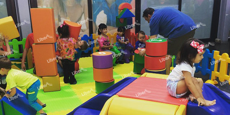 shopping mall soft play