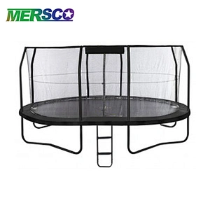 Trampolín plegable grande al aire libre de 10 pies con aro de baloncesto y recintos