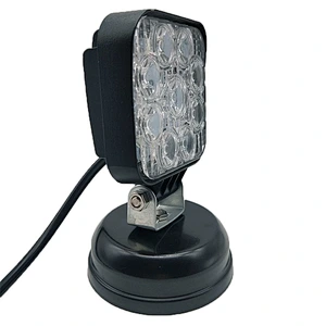 Wholesales Car LED Spotlight New driving light 27w work light bar Spot Lights for Truck Motorcycle SUV ATV Car Boat