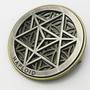 Antique hollow out pin badge
