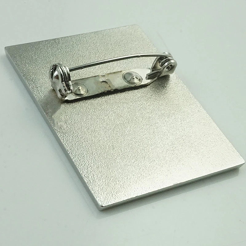 Square shape coloring pin badge