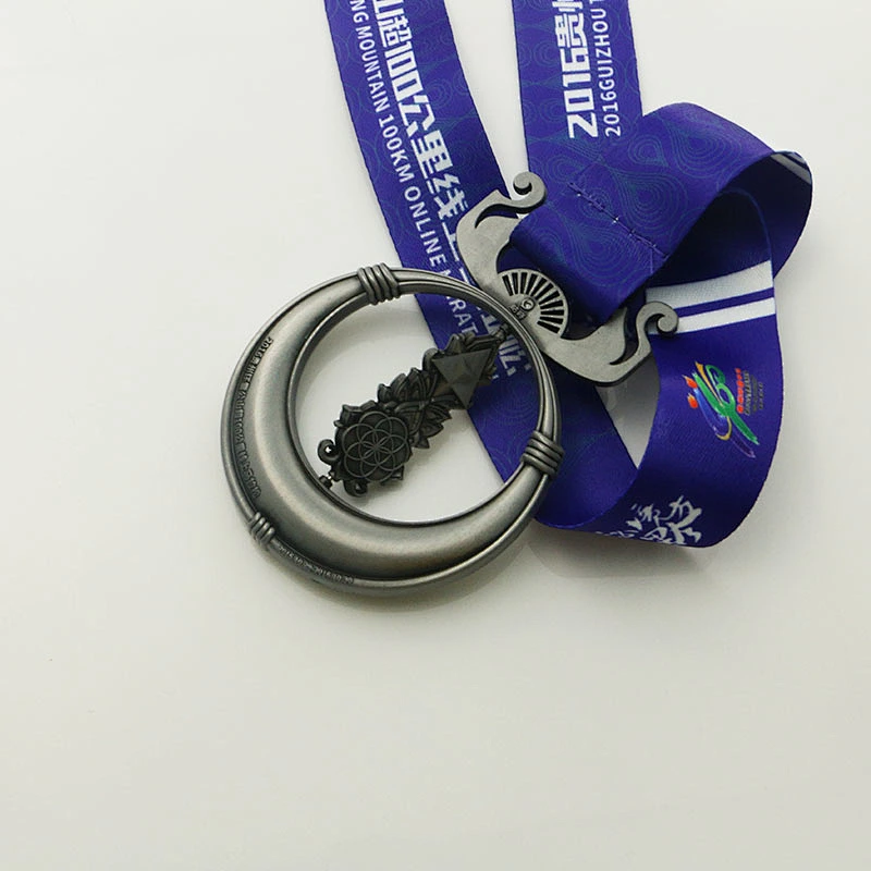 Hollow out medals