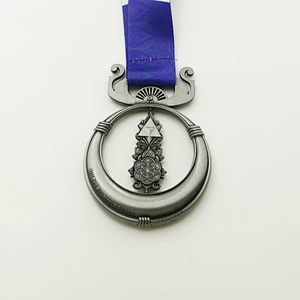 Hollow out medals