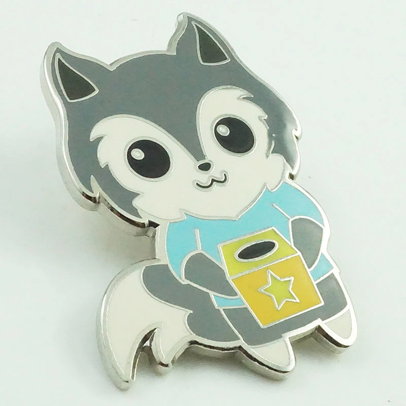 Cute fox lapel pin