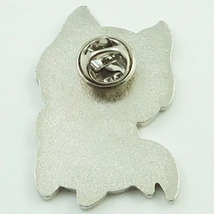 Cute fox lapel pin