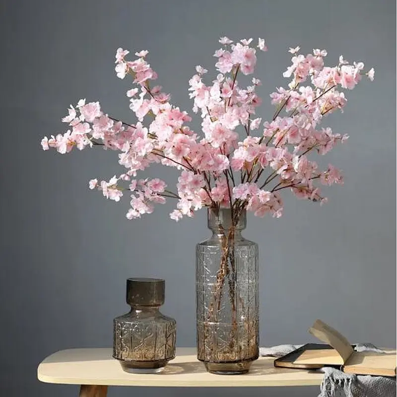 New Design Spray Colored Glass Vase For Flowers And Home Decoration