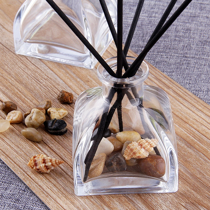 crystal clear glass diffuser bottle with reed