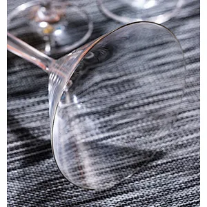 Eco Friendly Lead Free Elegant  Red WIne  Martini Glass with Long Stem