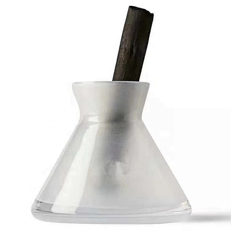 200ml Cone Shape Home Decor Glass Reed Diffuser Bottle With Carbon Rods