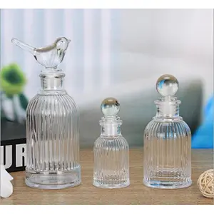 Wholesale vertical stripe glass diffuser bottles with thick base without fire aromatherapy essence oil bottles can be customized