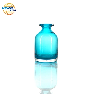 Light blue vase Light blue aromatherapy bottle