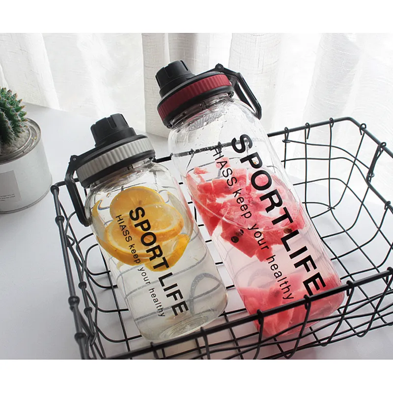 Customized 700ml 1000ml Large Capacity Sport High Borosilicate Glass Water Bottle With Lid