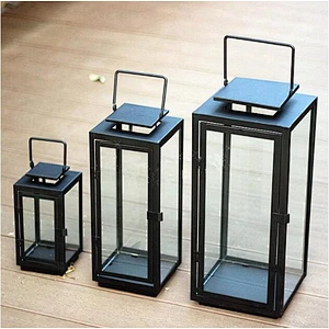 Modern Simple Square Shape Black Iron & Glass  Candle Lantern Candle Lamp with handle for Home / Hotel / Wedding Decor