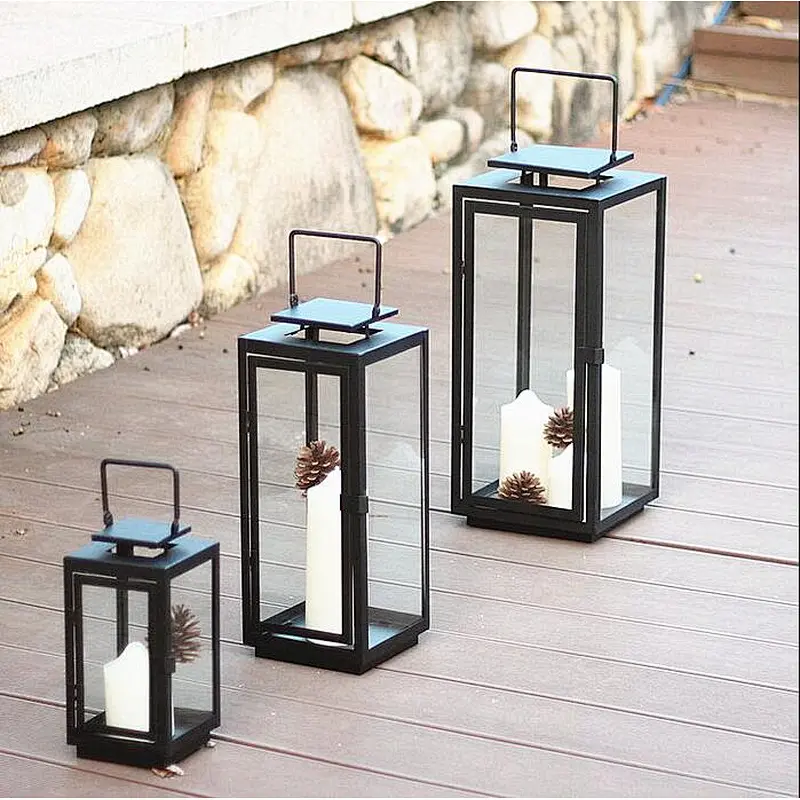 Modern Simple Square Shape Black Iron & Glass  Candle Lantern Candle Lamp with handle for Home / Hotel / Wedding Decor