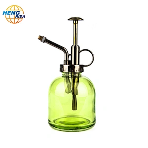 200ml green glass bottle with sprayer