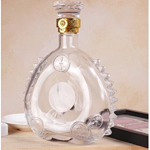 Customized Glass Bottle Whiskey Cognac Glass Bottle Supplier