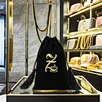 velvet bag
drawstring velvet dust gift cosmetic packaging bag
luxury velvet gift pouch drawstring packaging bags
velvet drawstring bag
pocket high-grade velvet storage bag printed logo
velvet cosmetic bag
bags soft velvet gift packaging drawstring pouch
v
