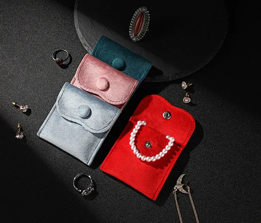 Eco Friendly Luxury Snap Envelope Velvet Pouch Small Gift Jewelry Pouch Necklace Ring Earrings Jewelry Packaging Bags
