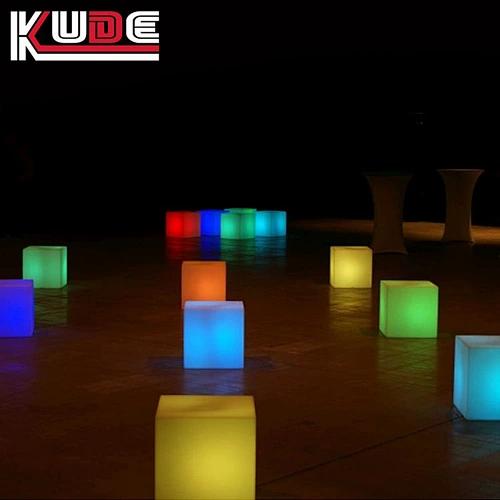 CE ROHS FCC certificate Remote Control Waterproof IP65 Multicolor LED CUBE