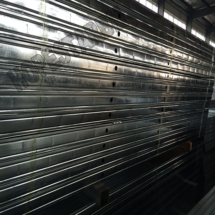 Round hole vertical keel 1.jpg