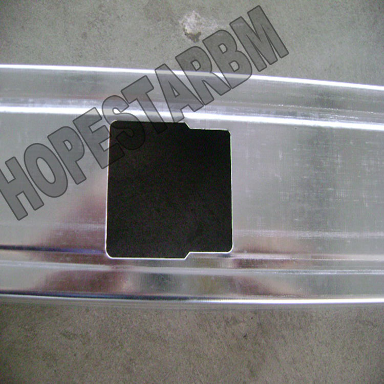 vertical keel hole 1.jpg