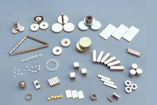 Metal Stud Sizes.Non-ferrous metals are shining