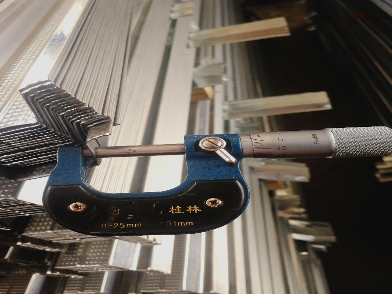 Ceiling steel profile installation steps