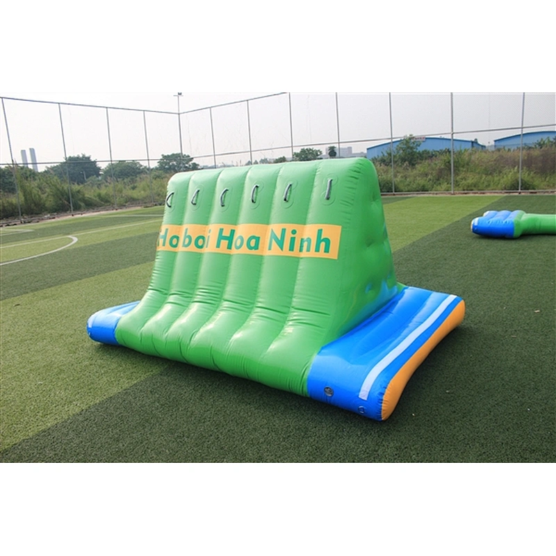 inflatable obstacle-22x6m